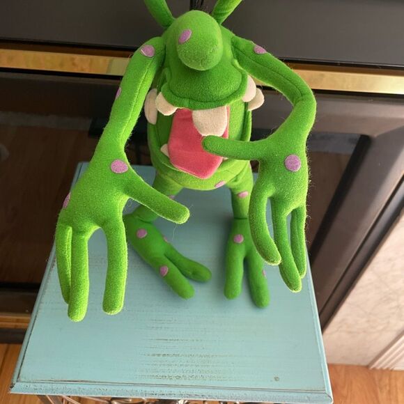 Mr. Bumpy Bump In The Night Animated Plush Monster - Picture 4 of 15